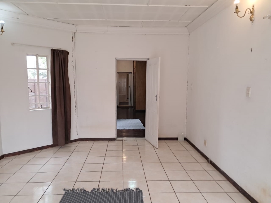 5 Bedroom Property for Sale in St Helena Free State